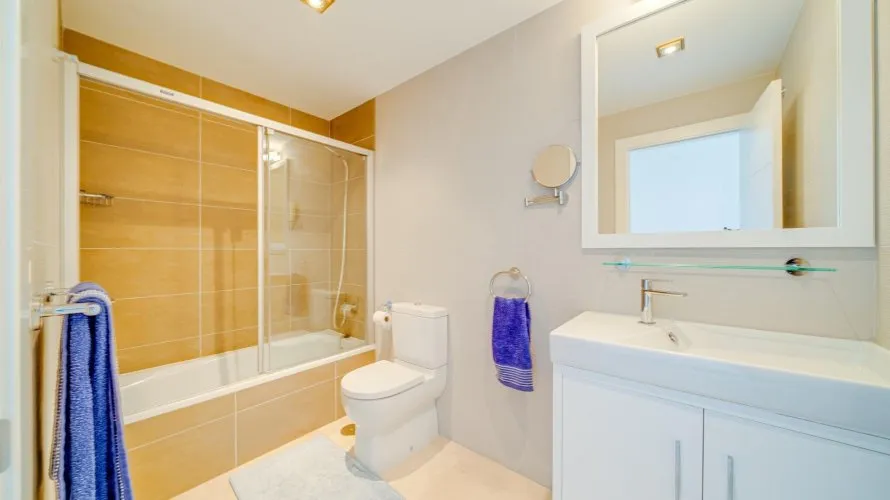 Apartamento de 2 dormitorios en Villajoyosa, España No. 1257 № 6