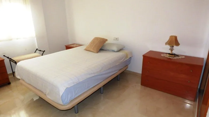 Ático de 4 dormitorios en Alicante, España No. 1089 № 4