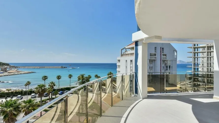 Apartamento de 3 dormitorios en Calpe, España No. 1118 № 11
