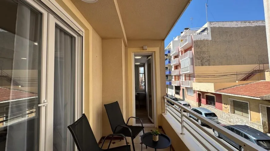 Apartamento de 3 dormitorios en Torrevieja, España No. 1105 № 8