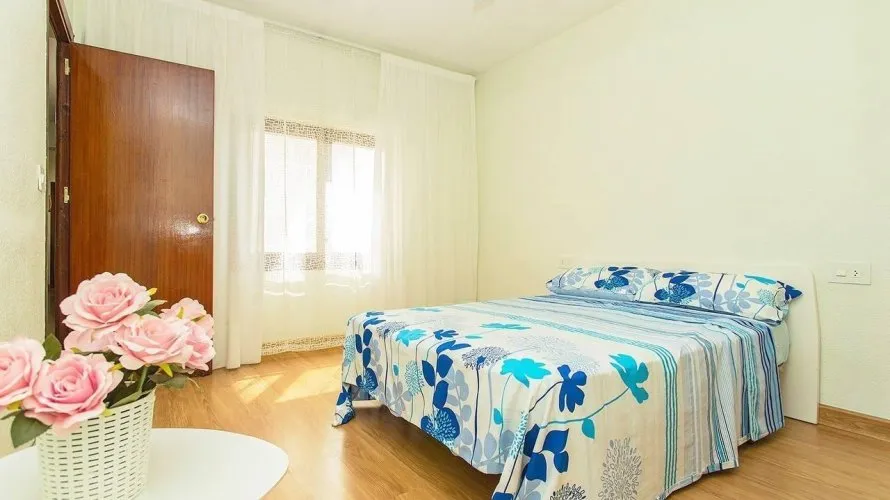 Apartamento de 3 dormitorios en Torrevieja, España No. 1160