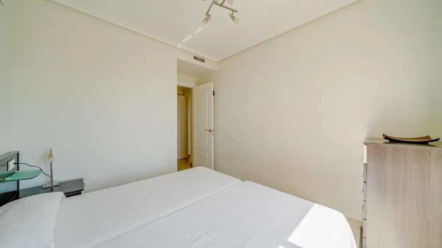 Apartamento de 1 dormitorio en Benidorm, España No. 1256 № 16