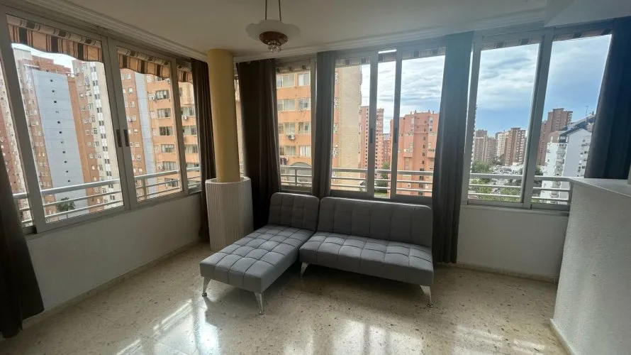 Apartamento de 2 dormitorios en Benidorm, España No. 1439 № 18