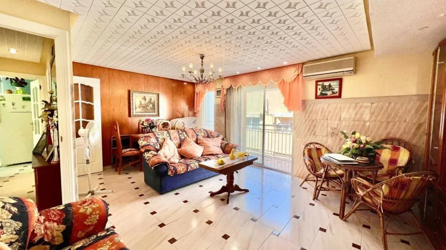 Apartamento de 1 dormitorio en Santa Pola, España No. 1615 № 2