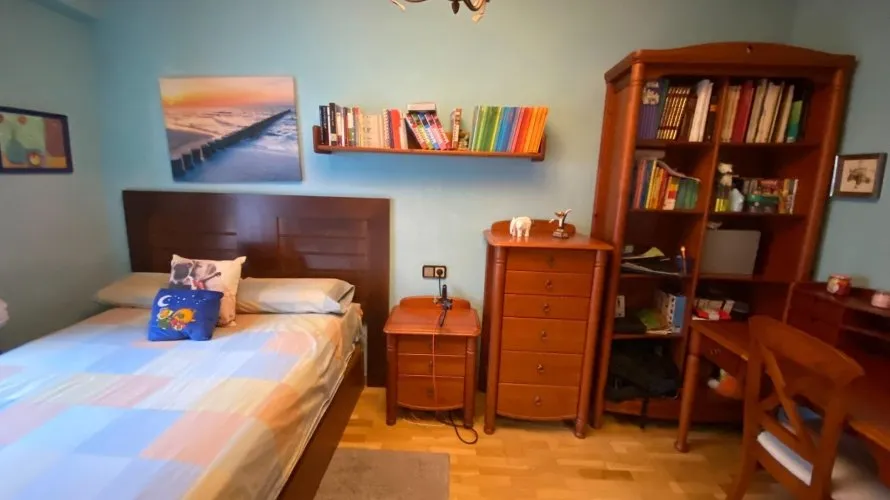Apartamento de 4 dormitorios en Alicante, España No. 1416 № 24