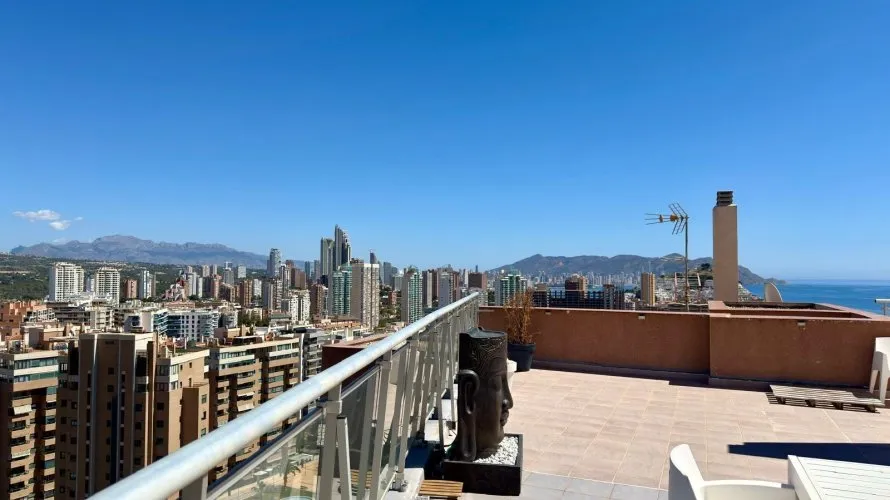 Apartamento de 2 dormitorios en Finestrat, España No. 1744 № 6
