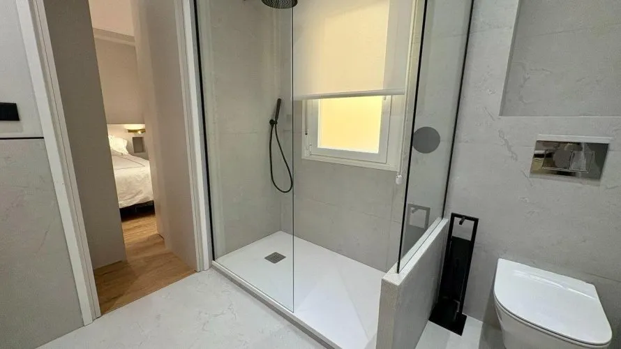 Apartamento de 2 dormitorios en Madrid, España No. 1643 № 11