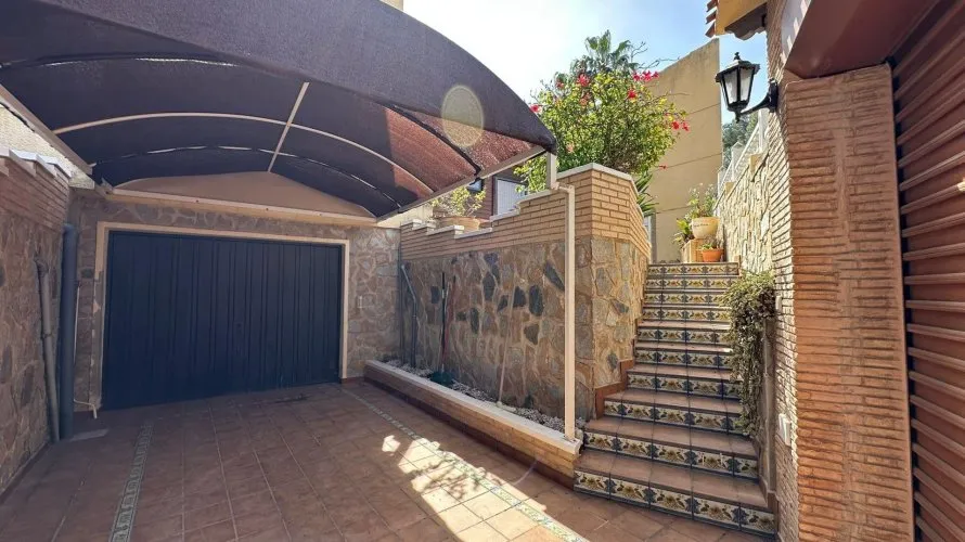 Apartamento de 4 dormitorios en Torrevieja, España No. 1705 № 5