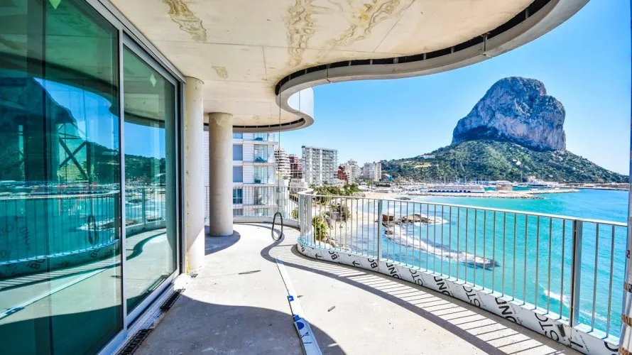 Apartamento de 3 dormitorios en Calpe, España No. 1319 № 14