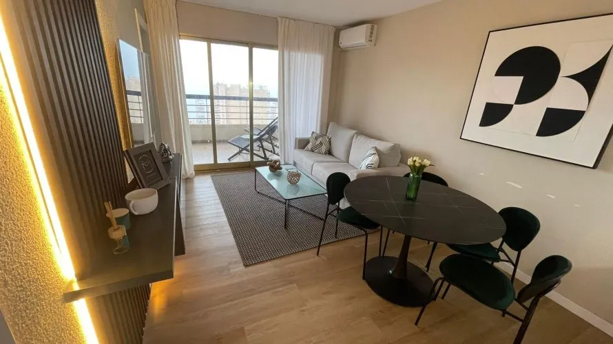 Apartamento de 1 dormitorio en Benidorm, España No. 1371 № 8
