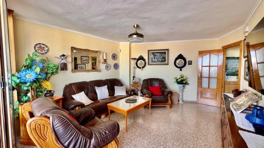 Apartamento de 3 dormitorios en La Mata, España No. 1095 № 6