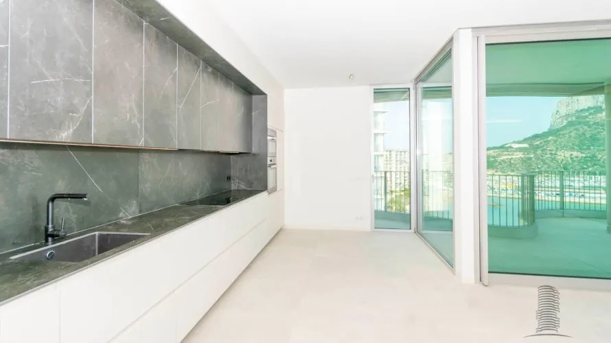 Apartamento de 4 dormitorios en Calpe, España No. 1320 № 8