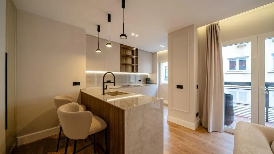 Apartamento de 3 dormitorios en Madrid, España No. 1635 № 6