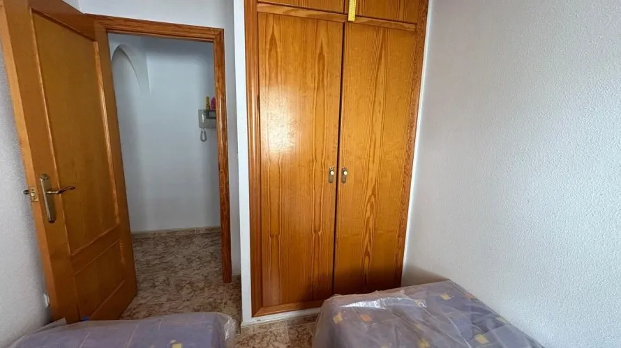 Apartamento de 1 dormitorio en Torrevieja, España No. 1143 № 4