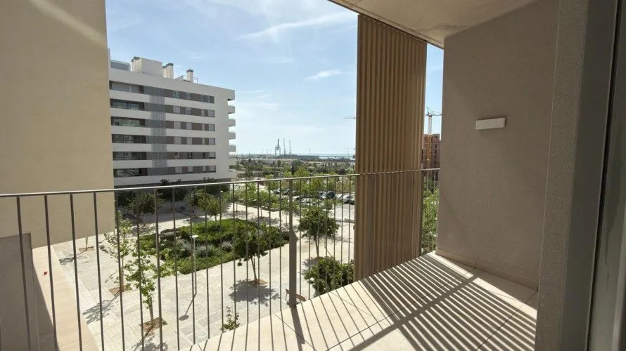 Apartamento de 3 dormitorios en Alicante, España No. 1729 № 17