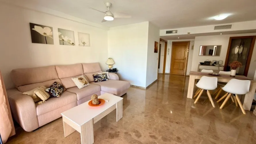 Apartamento de 2 dormitorios en Villajoyosa, España No. 1707 № 1