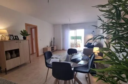 Apartamento de 2 dormitorios en La Zenia, Spain No. 1415