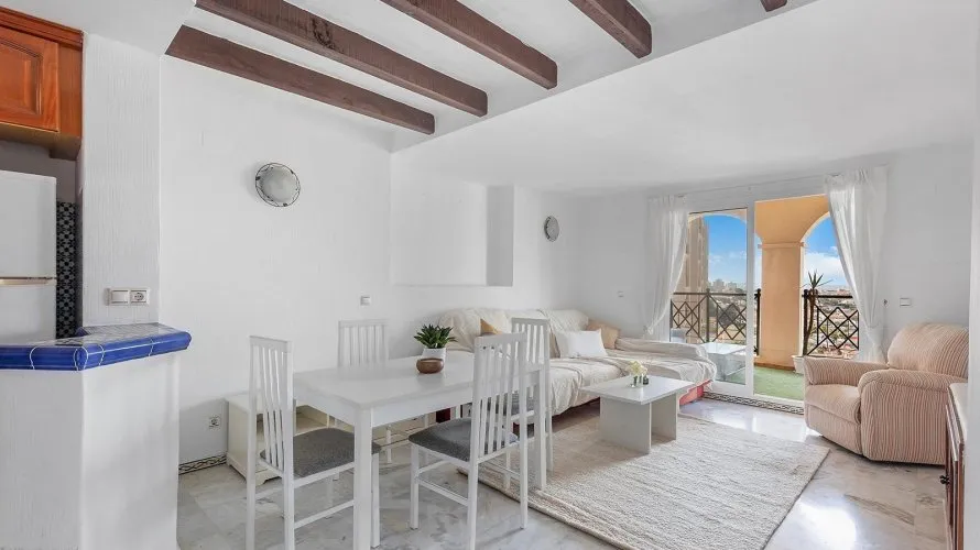Apartamento de 2 dormitorios en Torrevieja, España No. 1749 № 4
