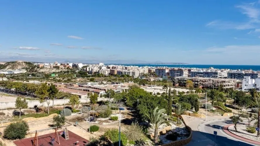 Apartamento de 3 dormitorios en Guardamar del Segura, España No. 1378 № 12