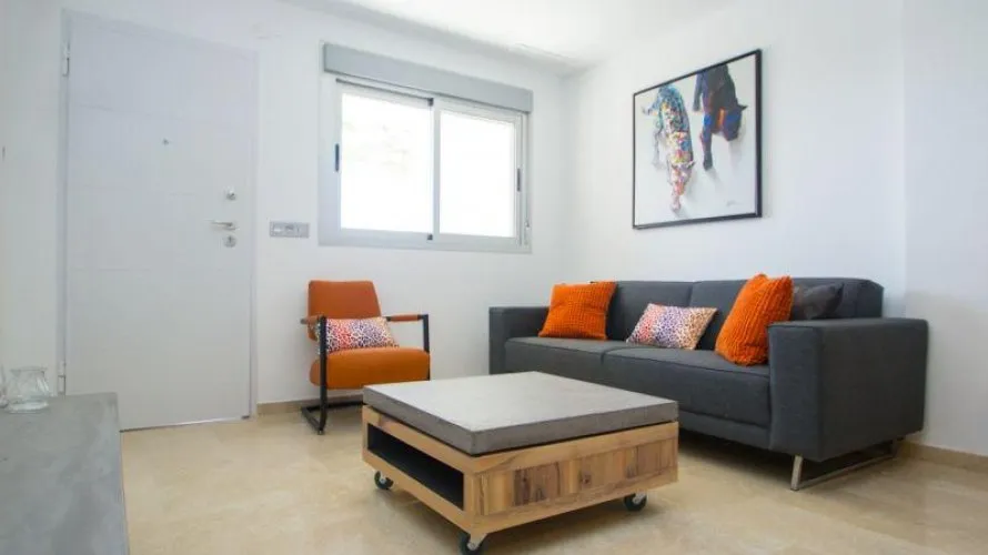 Apartamento de 2 dormitorios en Campoamor, España No. 1172 № 4