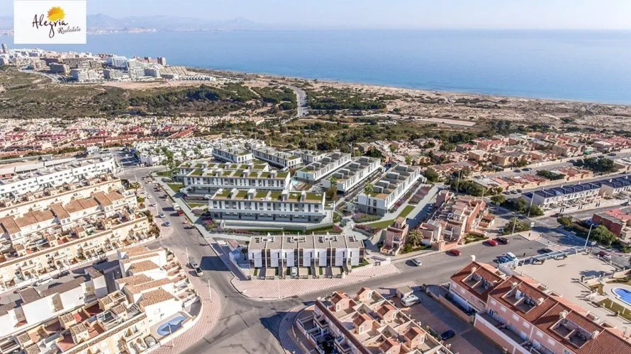 Apartamento de 3 dormitorios en Gran Alacant, España No. 1227 № 24