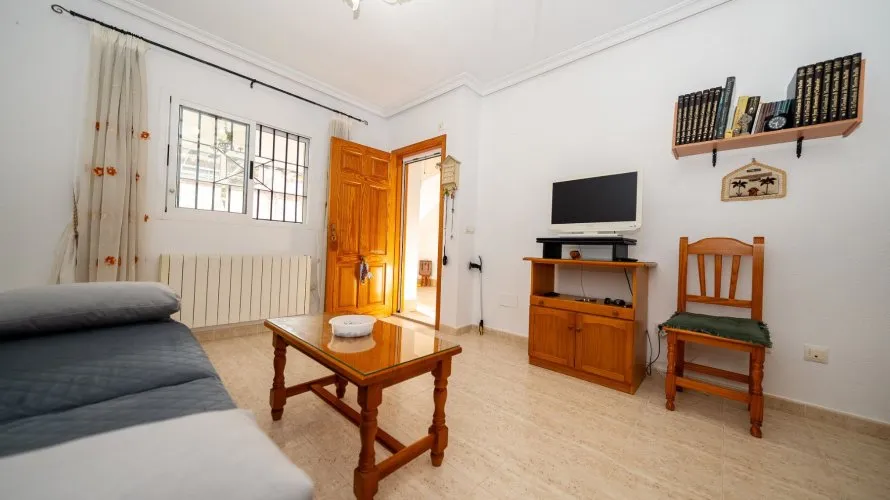 Apartamento de 62m² en Alicante, España No. 1673 № 7