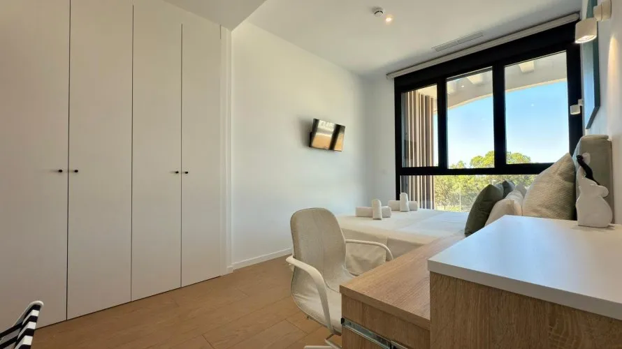 Apartamento de 2 dormitorios en Villajoyosa, España No. 1102 № 24