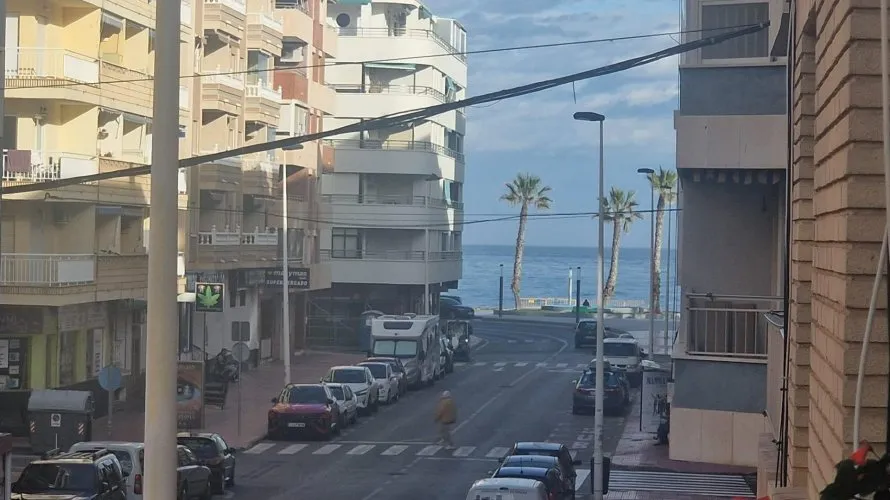 Apartamento de 3 dormitorios en Torrevieja, España No. 1163 № 28