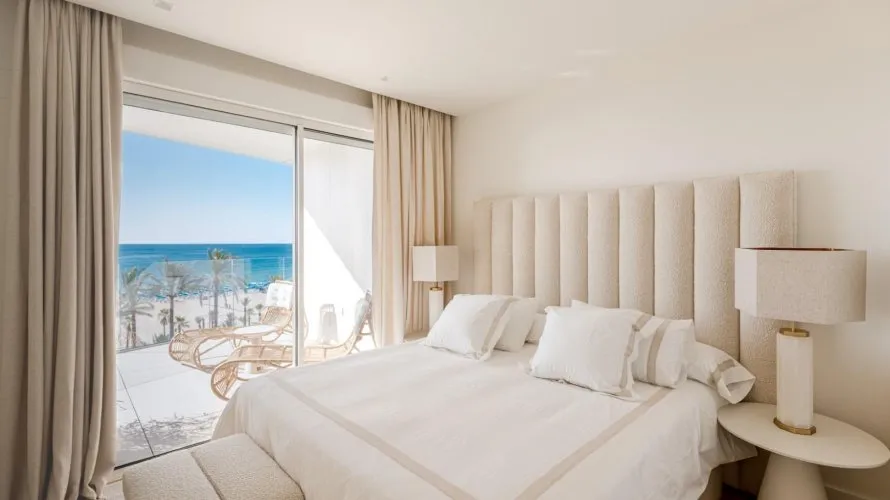 Apartamento de 3 dormitorios en Benidorm, España No. 1311 № 10