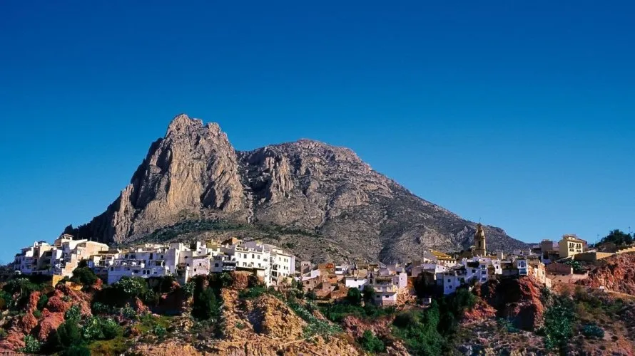 Apartamento de 3 dormitorios en Finestrat, España No. 1259 № 2