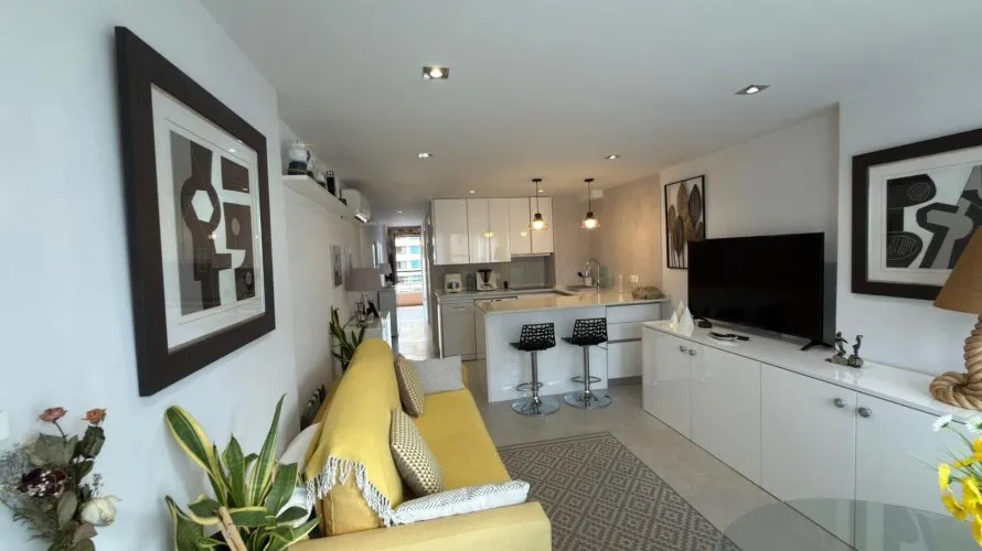 Apartamento de 1 dormitorio en Benidorm, España No. 1156 № 6