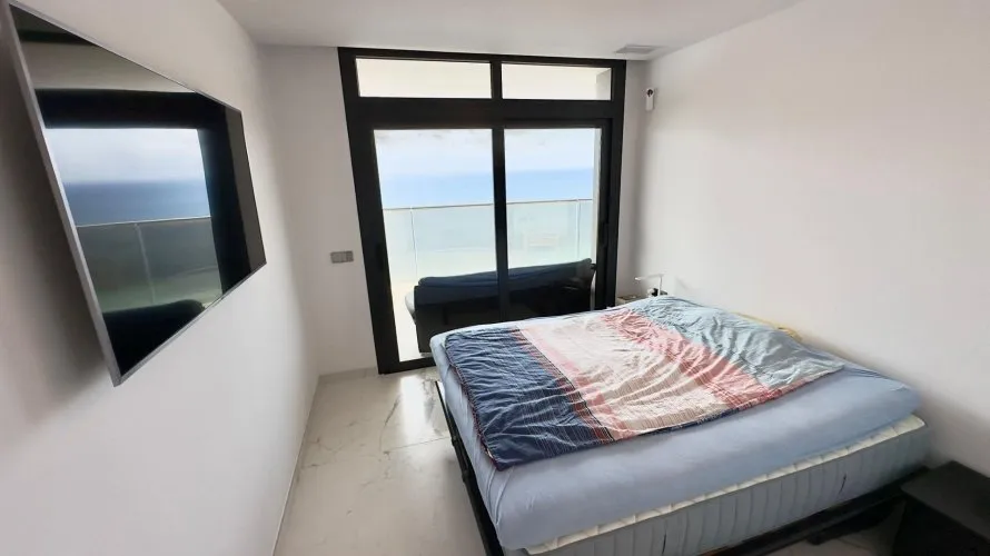 Ático de 3 dormitorios en Benidorm, España No. 1333 № 20