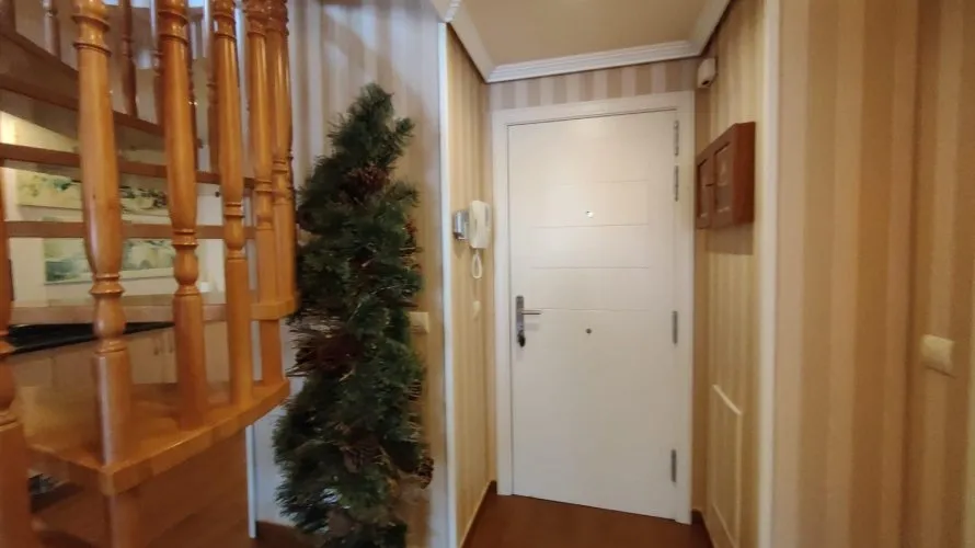 Apartamento de 2 dormitorios en Villajoyosa, España No. 1346 № 14