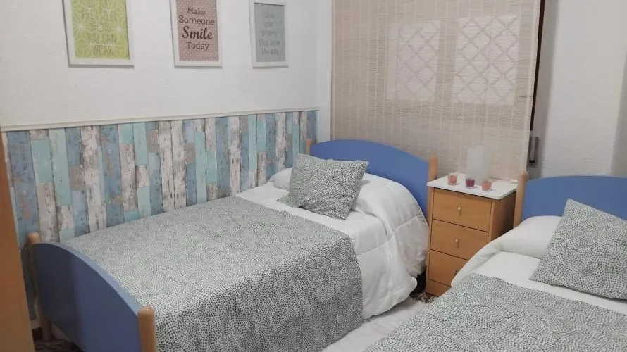 Apartamento de 2 dormitorios en Villajoyosa, España No. 1418 № 2