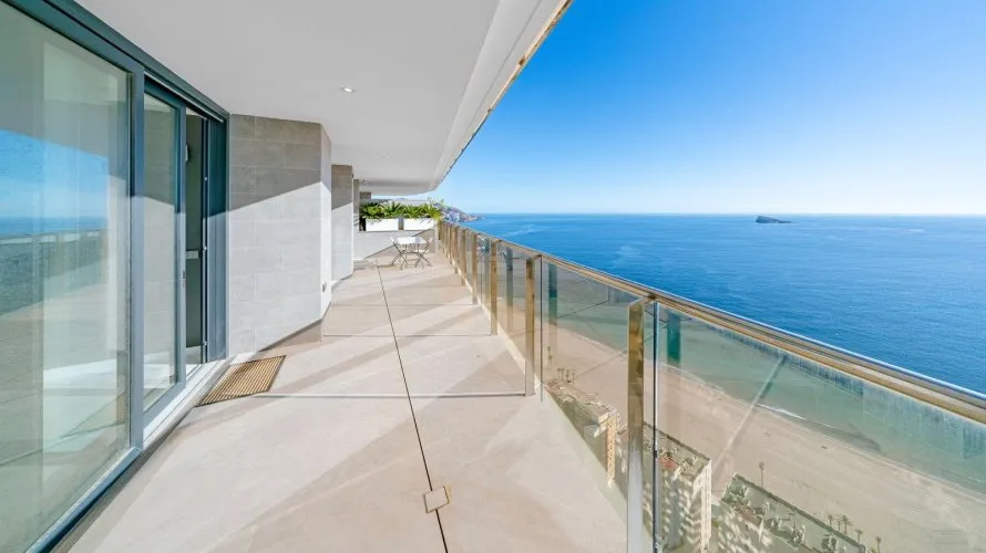 Apartamento de 3 dormitorios en Benidorm, España No. 1405 № 22