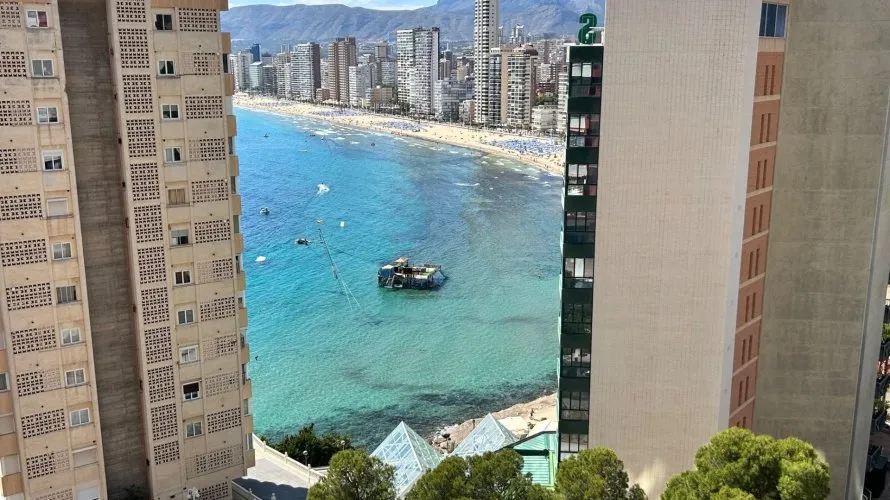 Apartamento de 1 dormitorio en Benidorm, España No. 1758 № 21