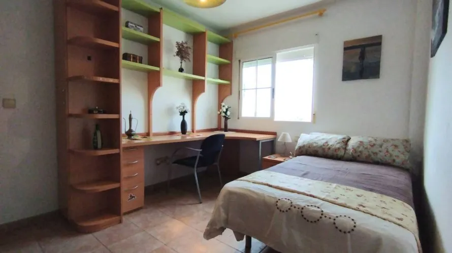 Apartamento de 6 dormitorios en Torrevieja, España No. 1512 № 6