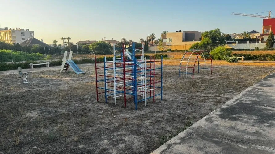 Apartamento de 3 dormitorios en Torrevieja, España No. 1487 № 6