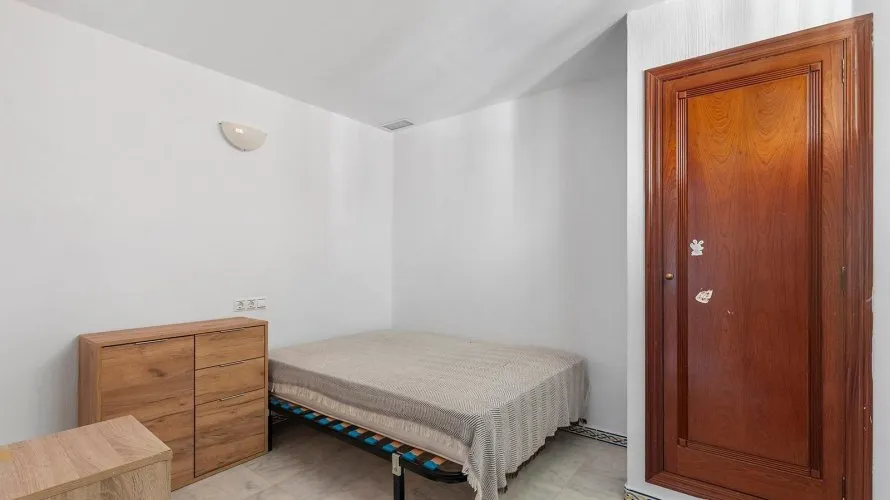 Apartamento de 2 dormitorios en Torrevieja, España No. 1684 № 20