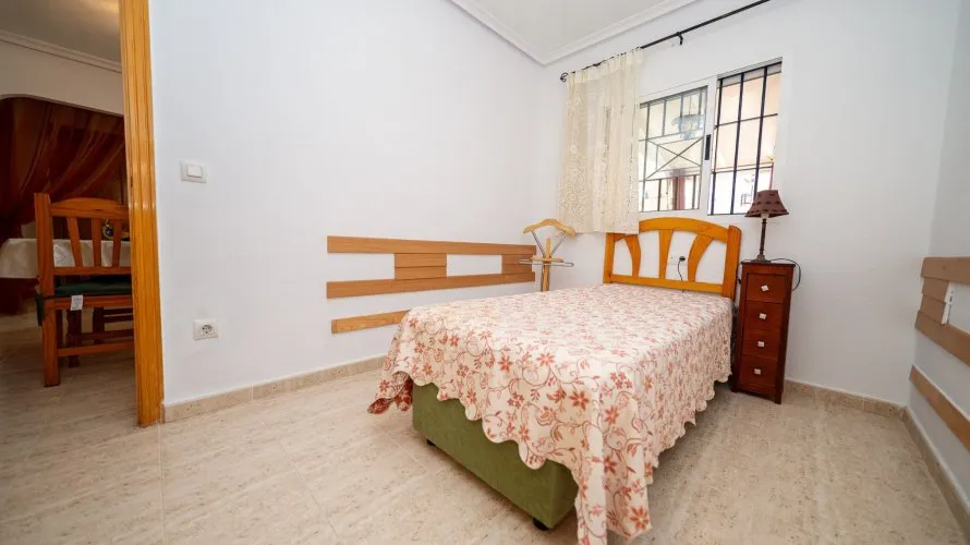 Apartamento de 62m² en Alicante, España No. 1673 № 16