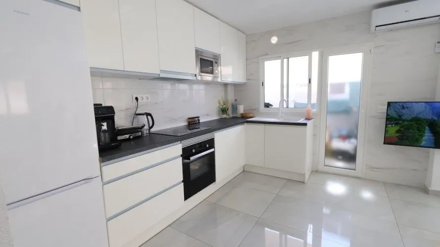 Apartamento de 3 dormitorios en Torrevieja, España No. 1735 № 10