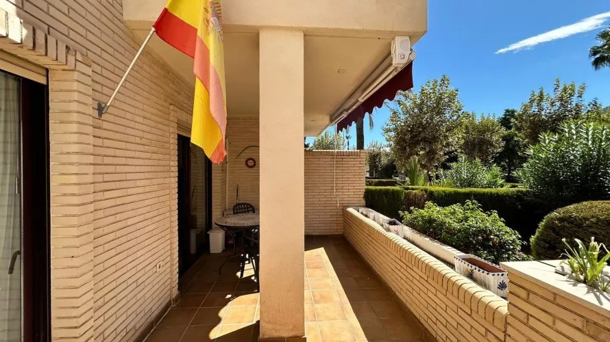 Apartamento de 80m² en Albir, España No. 1360 № 14