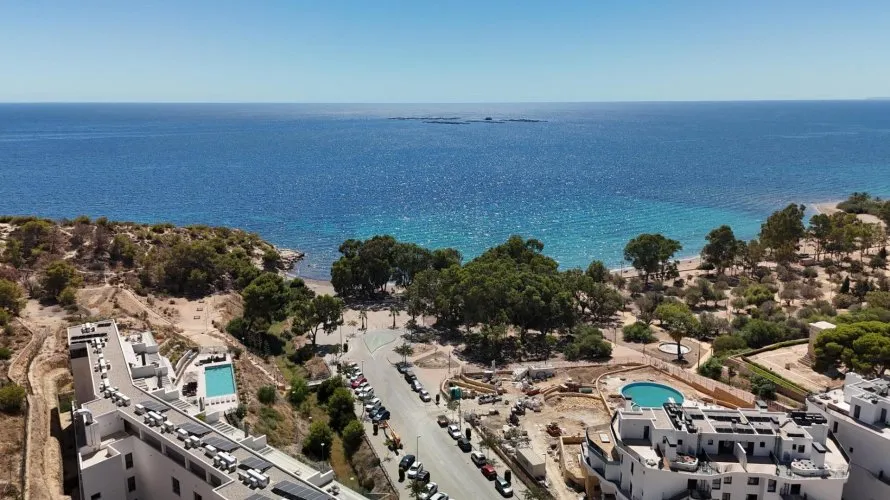 Apartamento de 2 dormitorios en Villajoyosa, España No. 1102 № 9