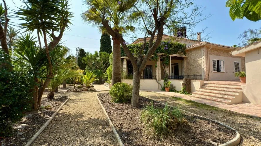 Apartamento de 6 dormitorios en Alicante, España No. 1457 № 12