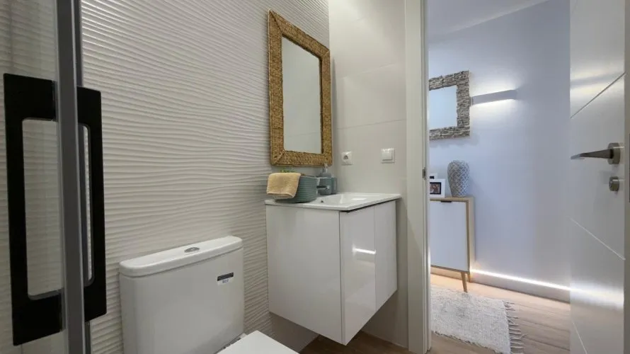 Apartamento de 3 dormitorios en Torrevieja, España No. 1139 № 13