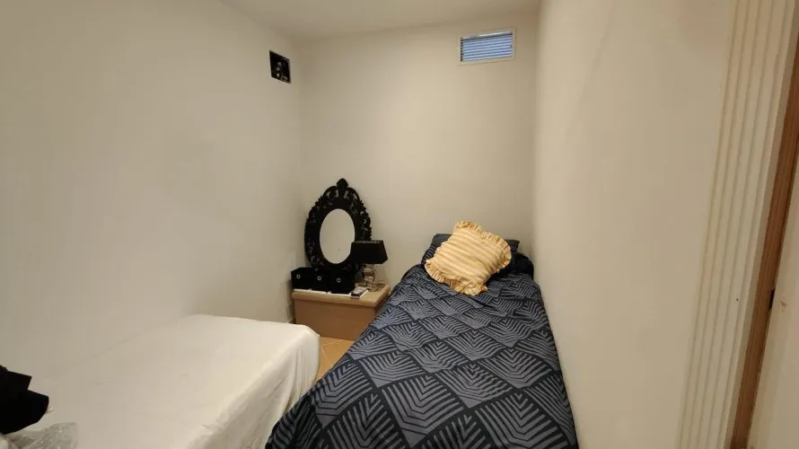 Apartamento de 2 dormitorios en Benidorm, España No. 1125 № 16