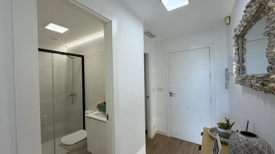 Apartamento de 3 dormitorios en Torrevieja, España No. 1139 № 17