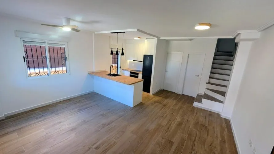 Apartamento de 95m² en La Florida, España No. 1769 № 21