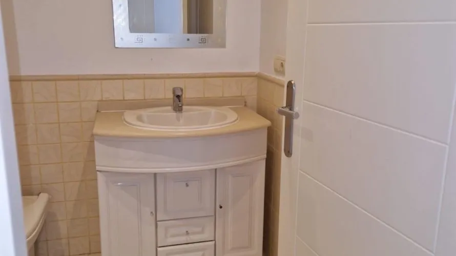 Apartamento de 2 dormitorios en Villajoyosa, España No. 1349 № 4
