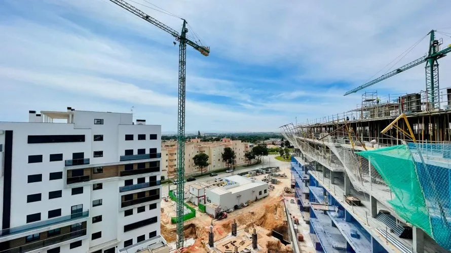 Apartamento de 2 dormitorios en Dehesa De Campoamor, España No. 1323 № 3